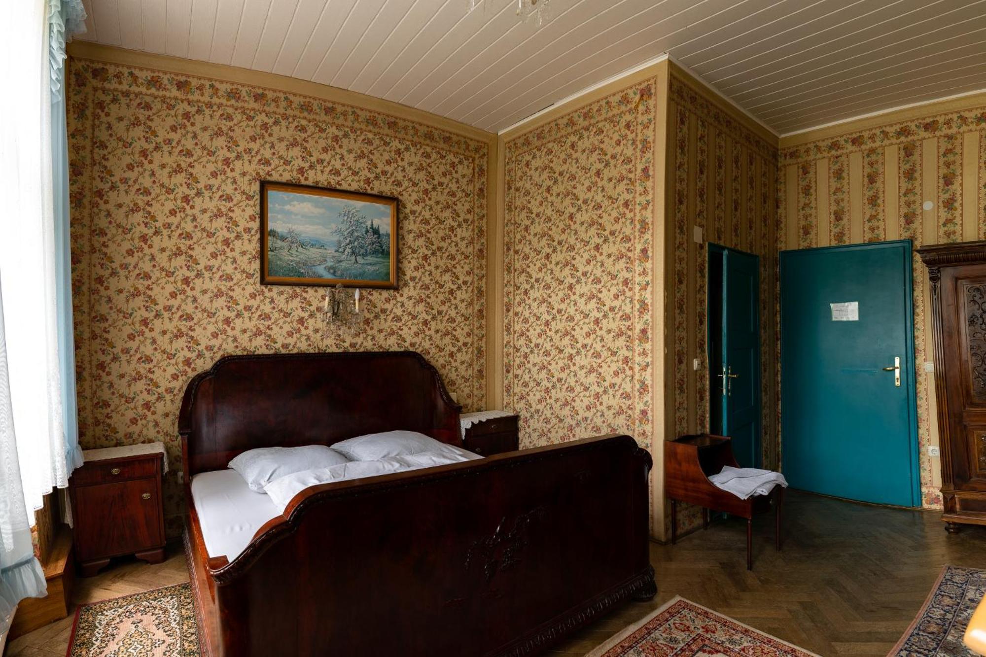 Pension Zamek Rudnik Bagian luar foto