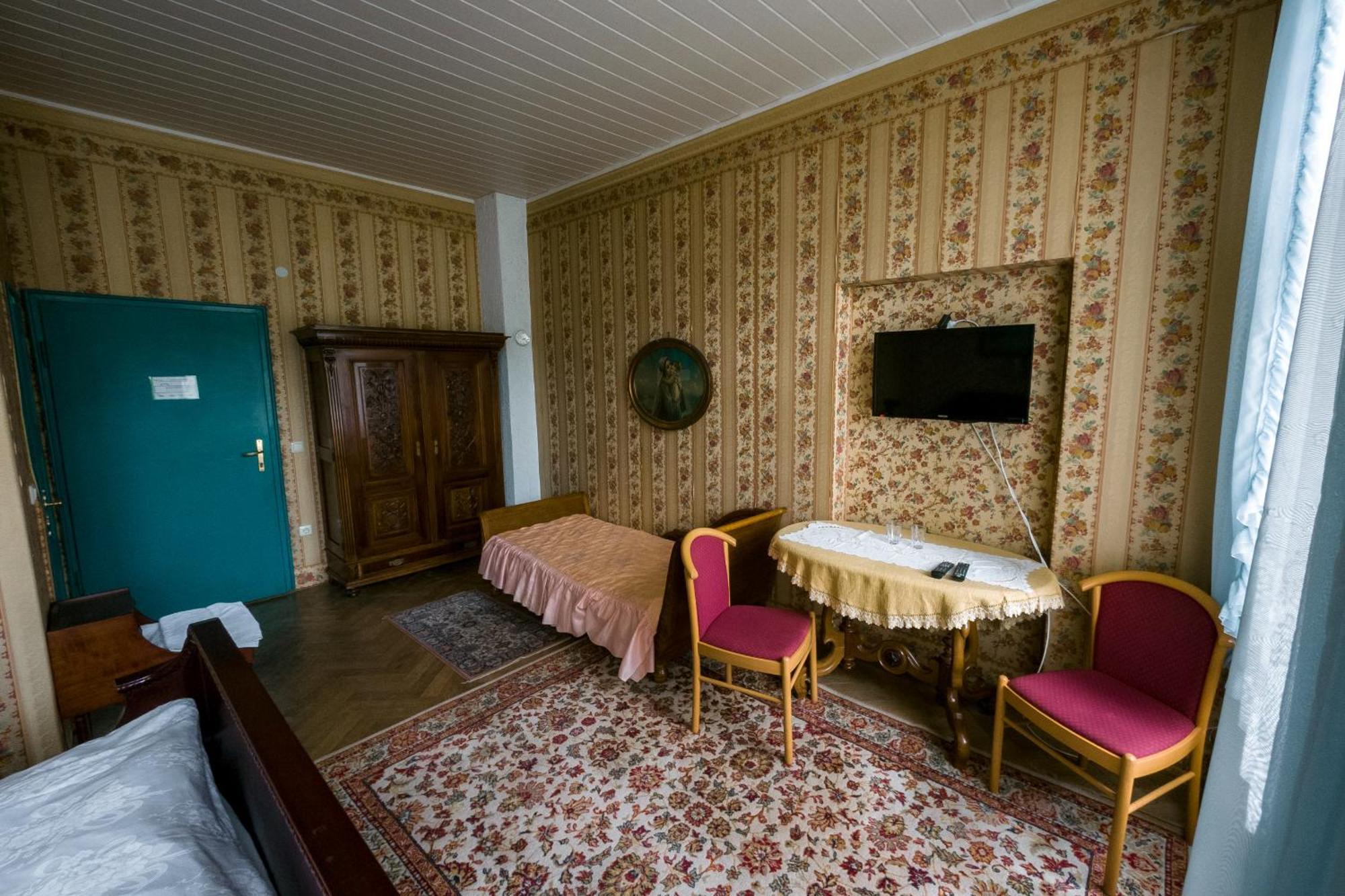 Pension Zamek Rudnik Bagian luar foto
